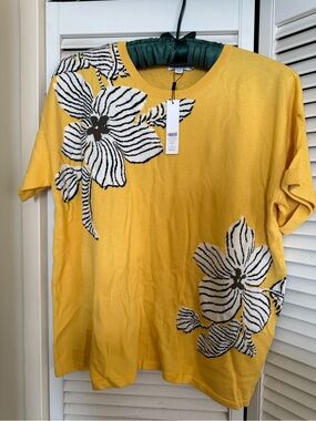 Chico's Yellow Short-Sleeve Floral Knit Top